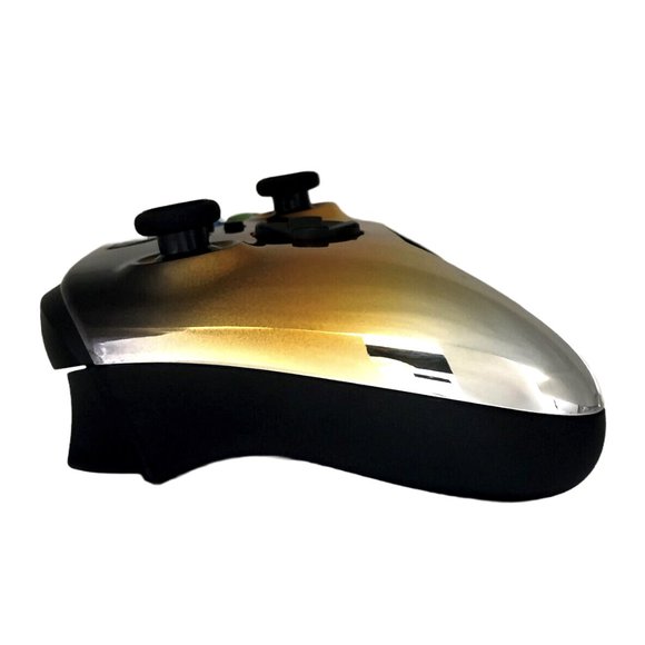Custom Xbox Series X / S Wireless Controller - Glossy Chrome Black Gold Silver - Picture 4 of 8